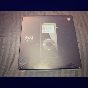 🌼Brand New Still Packaged 1st Gen IPod Nano🌼